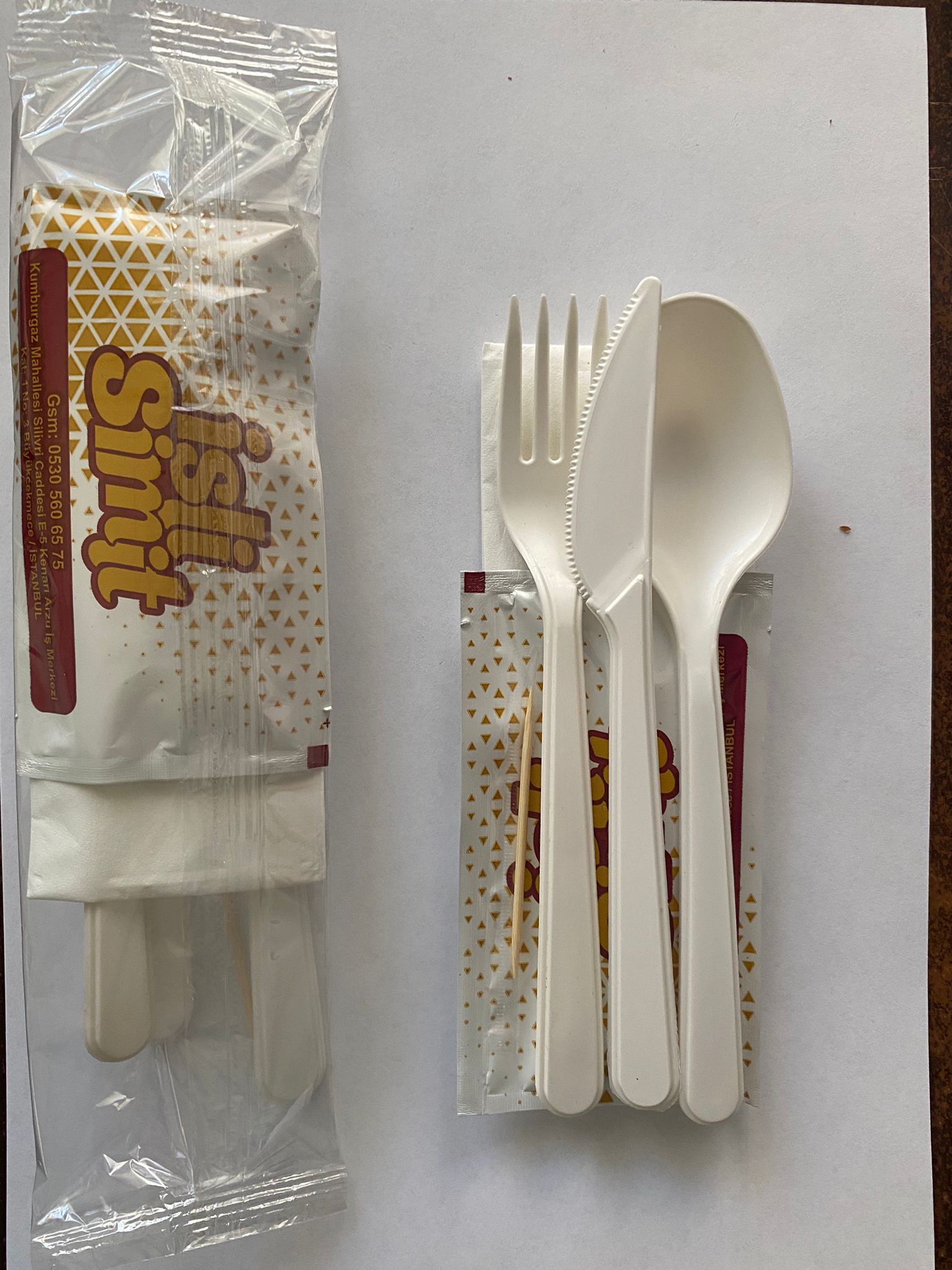 Tek Kullanımlık Logolu Reklamlı Özel Baskılı Plastik / Tahta Yemek ve İkram Seti  Baskılı Yemek ve İkram Seti